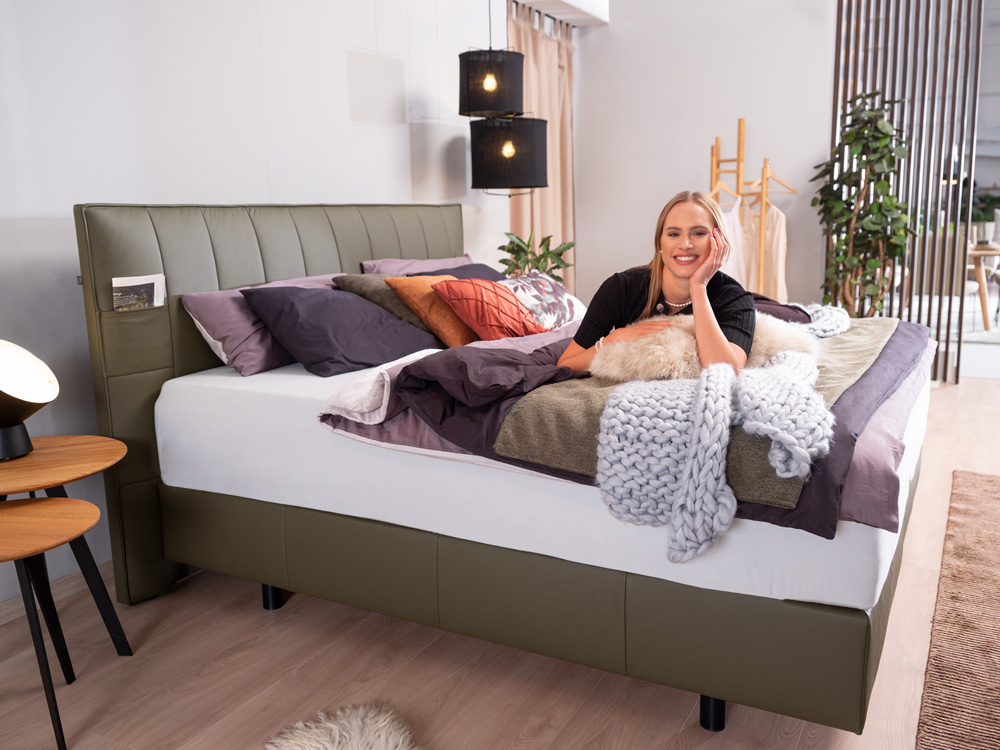 3xl-Nika_FB_EA33_Nini_Molnar_3 Ada Möbel