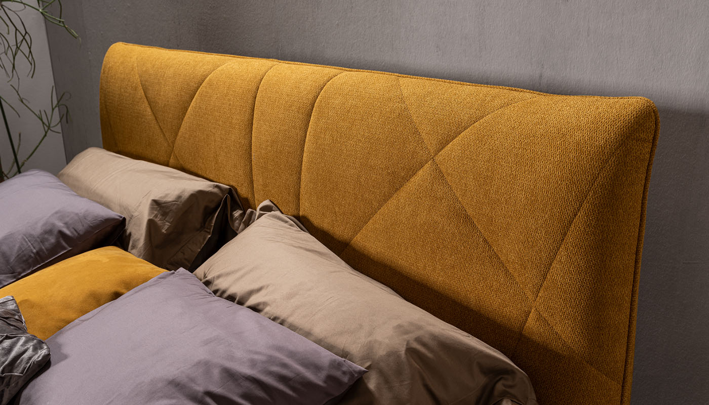 Hochwertiges Libra Bett, sorgfältig gefertigt von ADA . Mindful Living Hochwertiges Libra Bett, sorgfältig gefertigt von ADA . Mindful Living