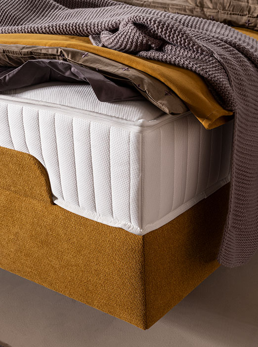 Nachhaltig produziertes Libra Bett von ADA . Mindful Living Nachhaltig produziertes Libra Bett von ADA . Mindful Living